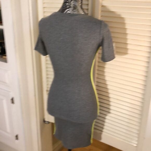 Neon side striped Bodycon dress by Divided - Picture 4 of 9